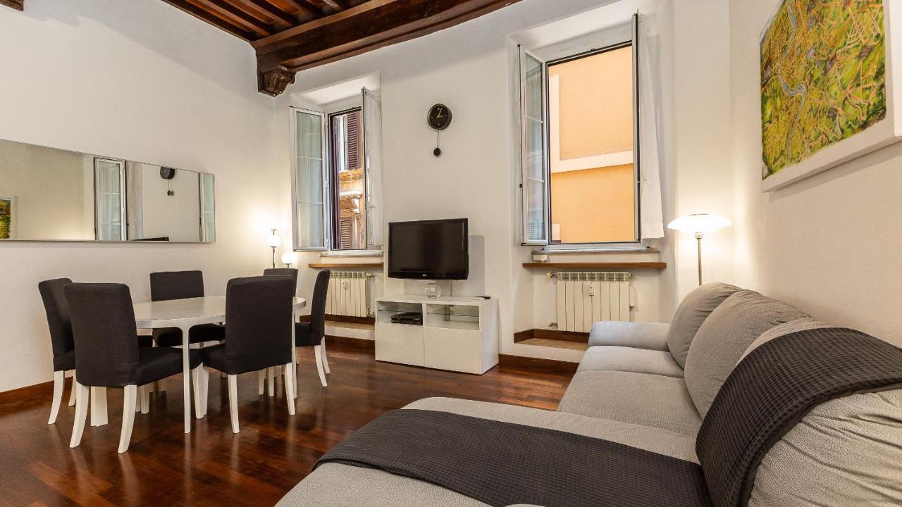 Cartari Rental In Rome Apartment Εξωτερικό φωτογραφία